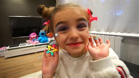 Las Ratitas pretend play maquillan con maquillajes de ...